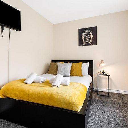 Off Road Parking, Garden, Tv'S In Bedrooms Morriston Ngoại thất bức ảnh
